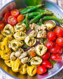 Pesto Chicken Tortellini and Veggies