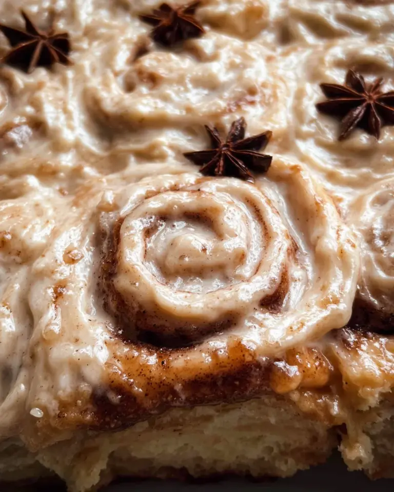 Chai Cinnamon Rolls