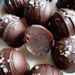 Dark Chocolate Protein Balls (No Bake, Low Carb) Dark Chocolate Protein Balls (No Bake, Low Carb)