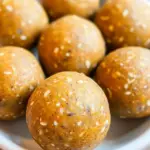 No Bake Healthy Pumpkin Pie Energy Balls